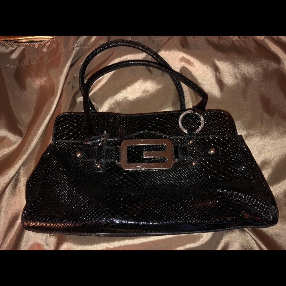 Guess sheen black purse
